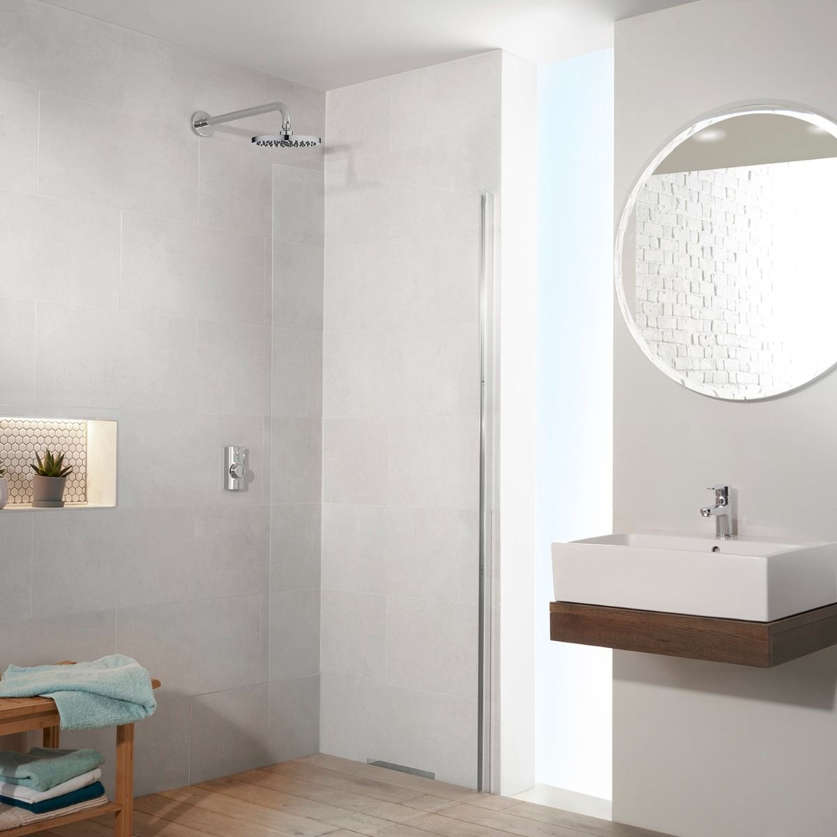Aqualisa Visage Q Smart Shower Concealed With Fixed Head HP/CombiVSQ.A1.BR.23