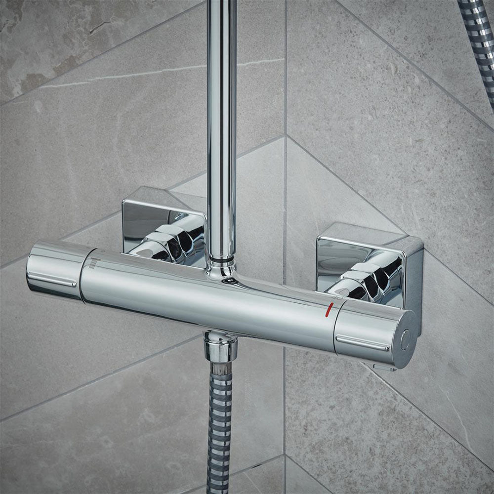 Hansgrohe Vernis Shape Showerpipe 230 1Jet Green With Thermostat Chrome