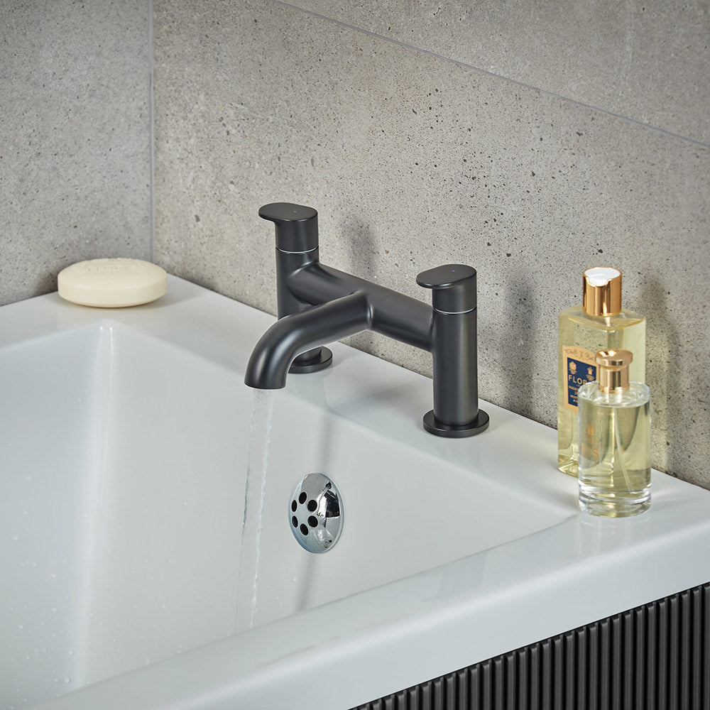 Hansgrohe Vernis Blend 2-Hole Rim Mounted Bath Mixer Matt Black