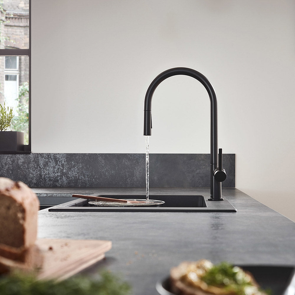Hansgrohe Talis M54 Kitchen Mixer Tap 210, pull-out sPairay, 2jet, Matt Black