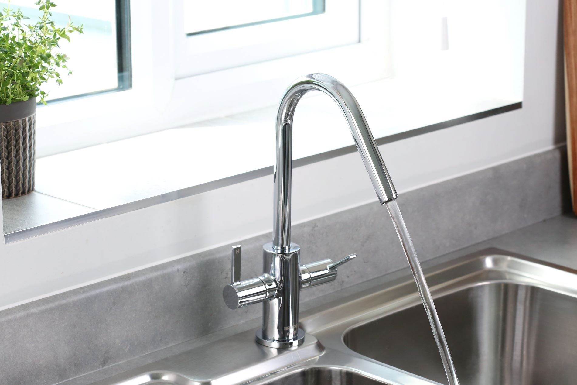 Bristan Cashew Easyfit Monobloc Kitchen Sink Mixer Tap, Chrome CSH EFSNK C