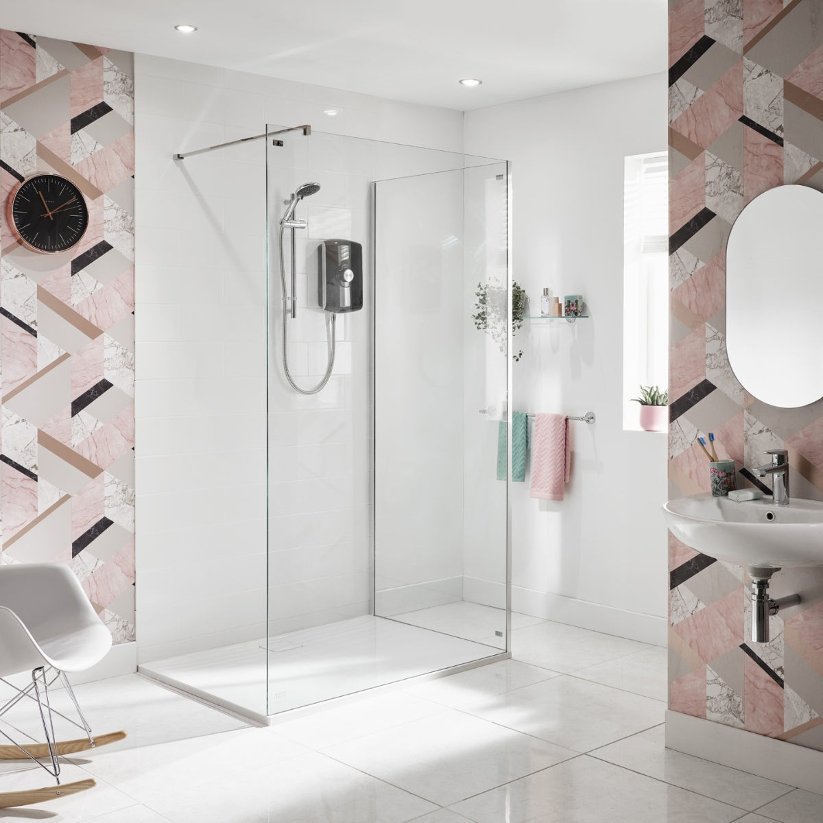 Triton Trtion Amore 9.5kW Gloss Black Electric Shower