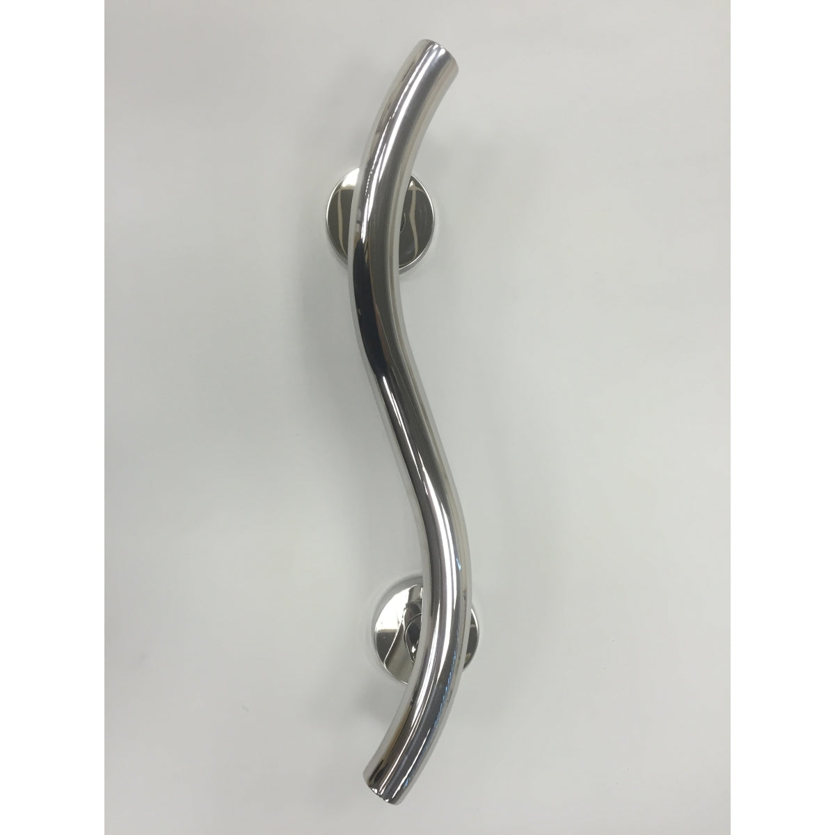 NYMAS Luxury Grab Rail, Curved, St/steel, Conc. Fixings, 480mm, Polished
