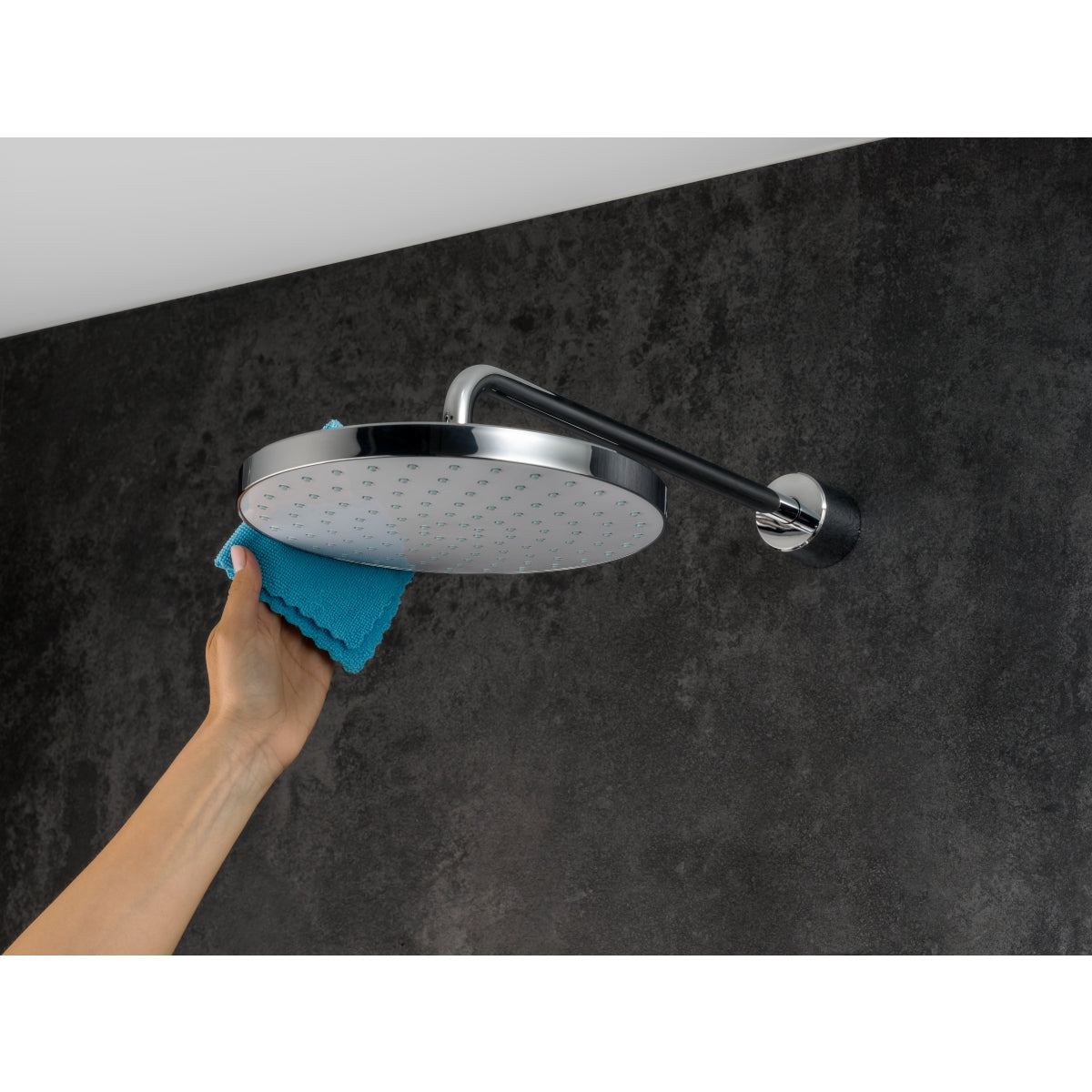 Mira Mode Dual Rear Fed Pumped Shower 1.1980.006