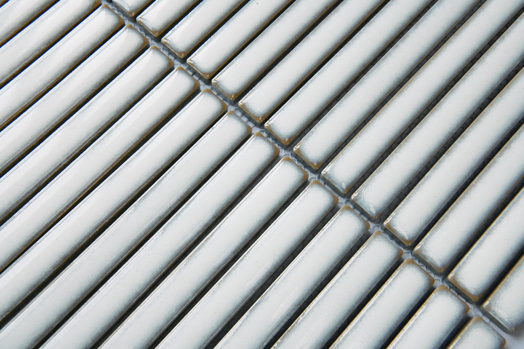 Verona Linear White Gloss Porcelain Mosaic 15x145mm Pk/10