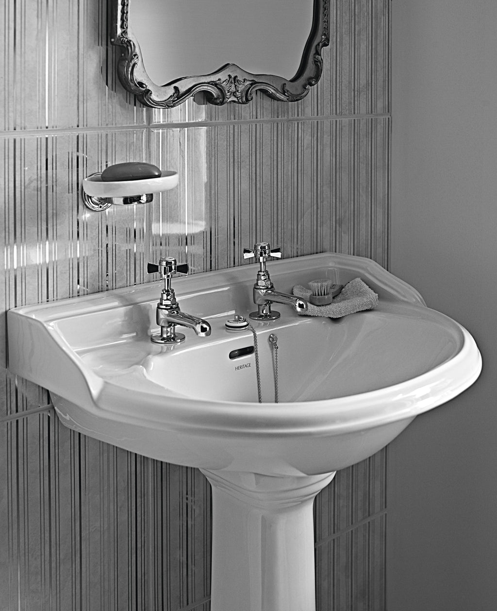 Heritage Dorchester Standard Height Pedestal PDW09