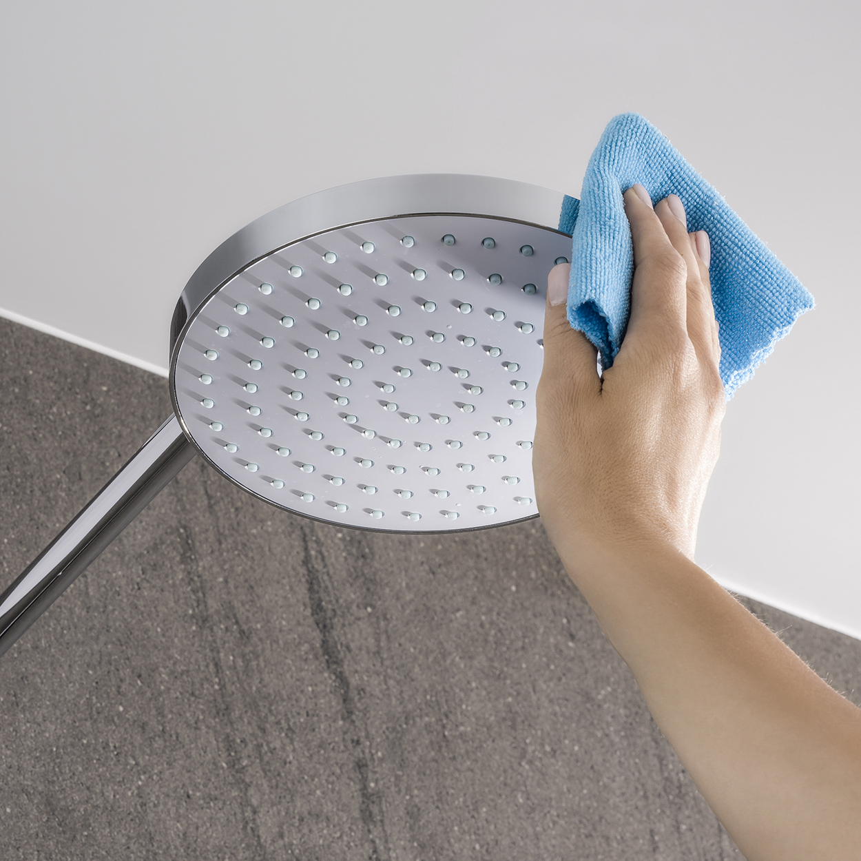 Mira Decor Dual Outlet Electric Shower 10.8kW White 1.1894.009.