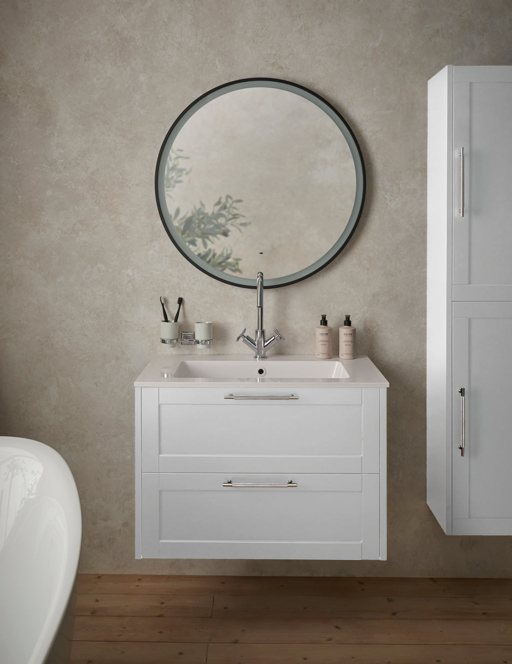 Heritage Lynton 1 Taphole 600mm Sit On Basin White
