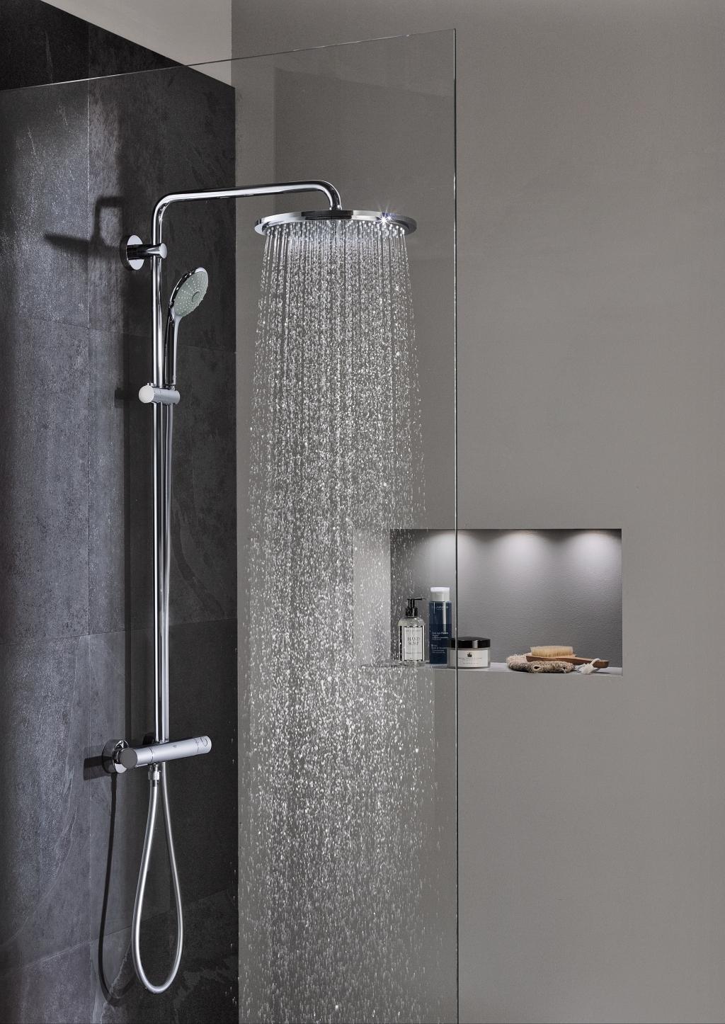 Grohe Euphoria System 210 Shower system with thermostat for wall mounting 27964000.